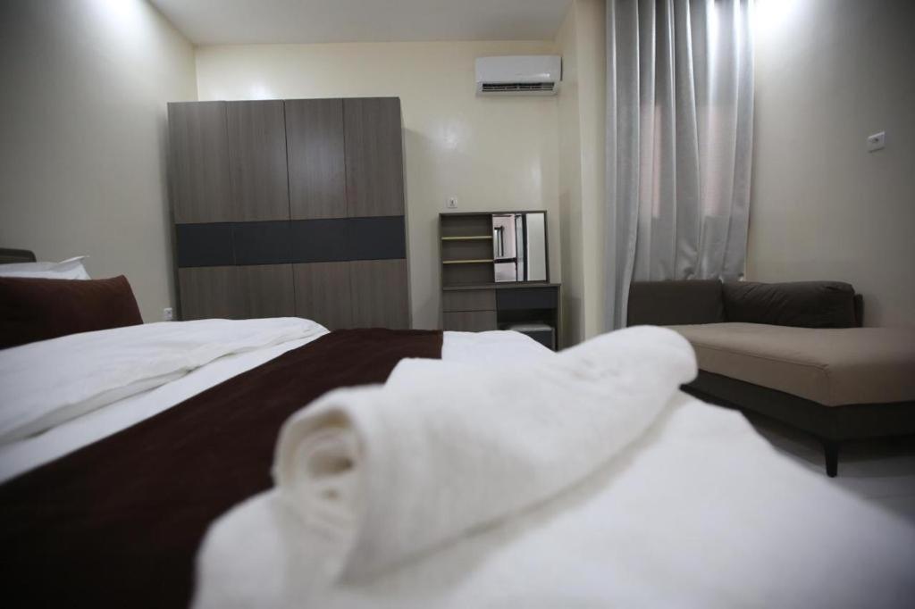 Urban Hotel Нуакшот Екстериор снимка